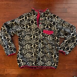 Patagonia Synchilla Black and White Fish Fleece with Pink Trim